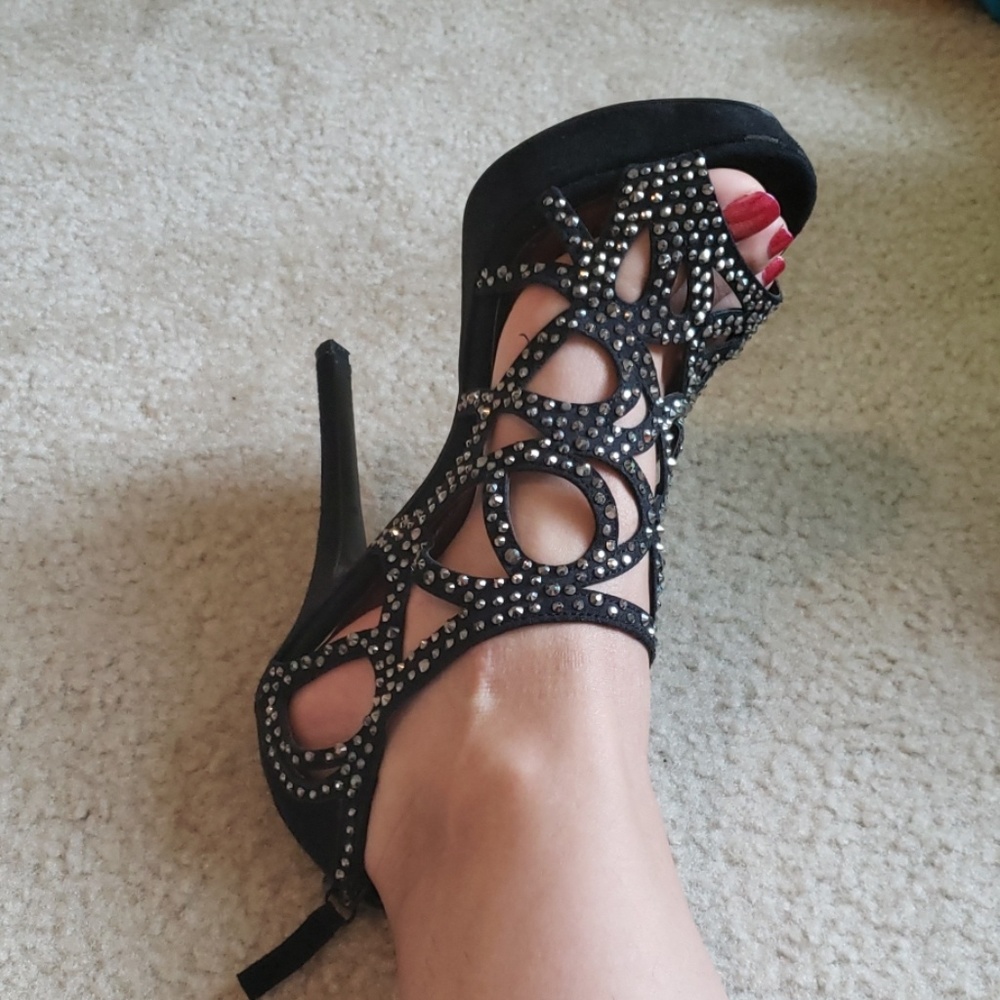Open Toe Black High Heels w/ Rhinestones - Picture 4 of 5
